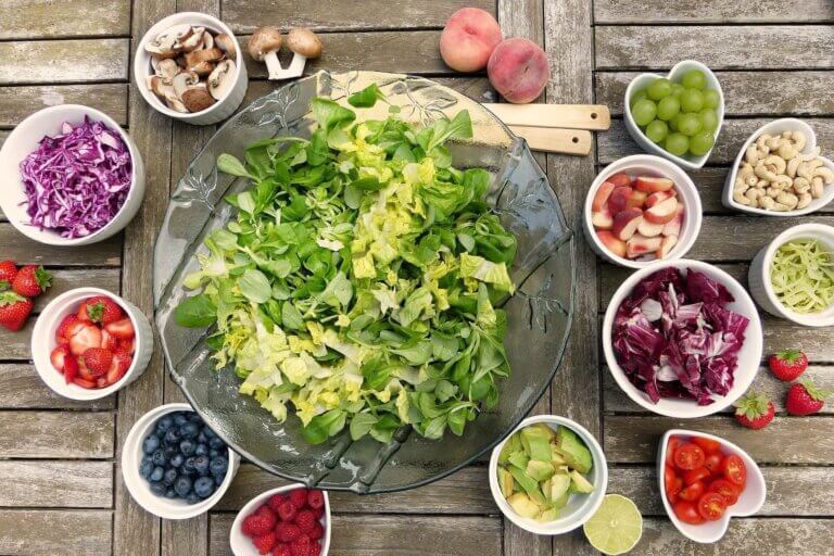 How to Make a Salad You Actually Want to Eat